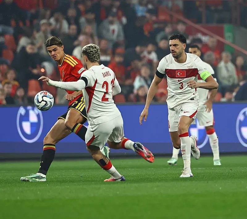 Spor muharrirlerinden Belçika-Türkiye maçı yorumu! "Montella'nın elinde eriyip gidiyor" 3 spor muharrirlerinden belcika turkiye maci yorumu montellanin elinde eriyip gidiyor 1 8paT7yds