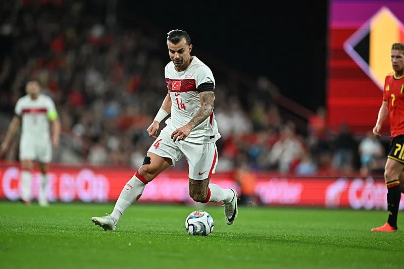 Spor muharrirlerinden Belçika-Türkiye maçı yorumu! "Montella'nın elinde eriyip gidiyor" 17 spor muharrirlerinden belcika turkiye maci yorumu montellanin elinde eriyip gidiyor 15 fzYMTh4A