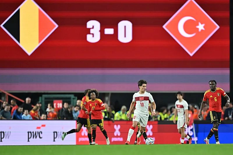 Spor muharrirlerinden Belçika-Türkiye maçı yorumu! "Montella'nın elinde eriyip gidiyor" 20 spor muharrirlerinden belcika turkiye maci yorumu montellanin elinde eriyip gidiyor 18 MRYaZgcP