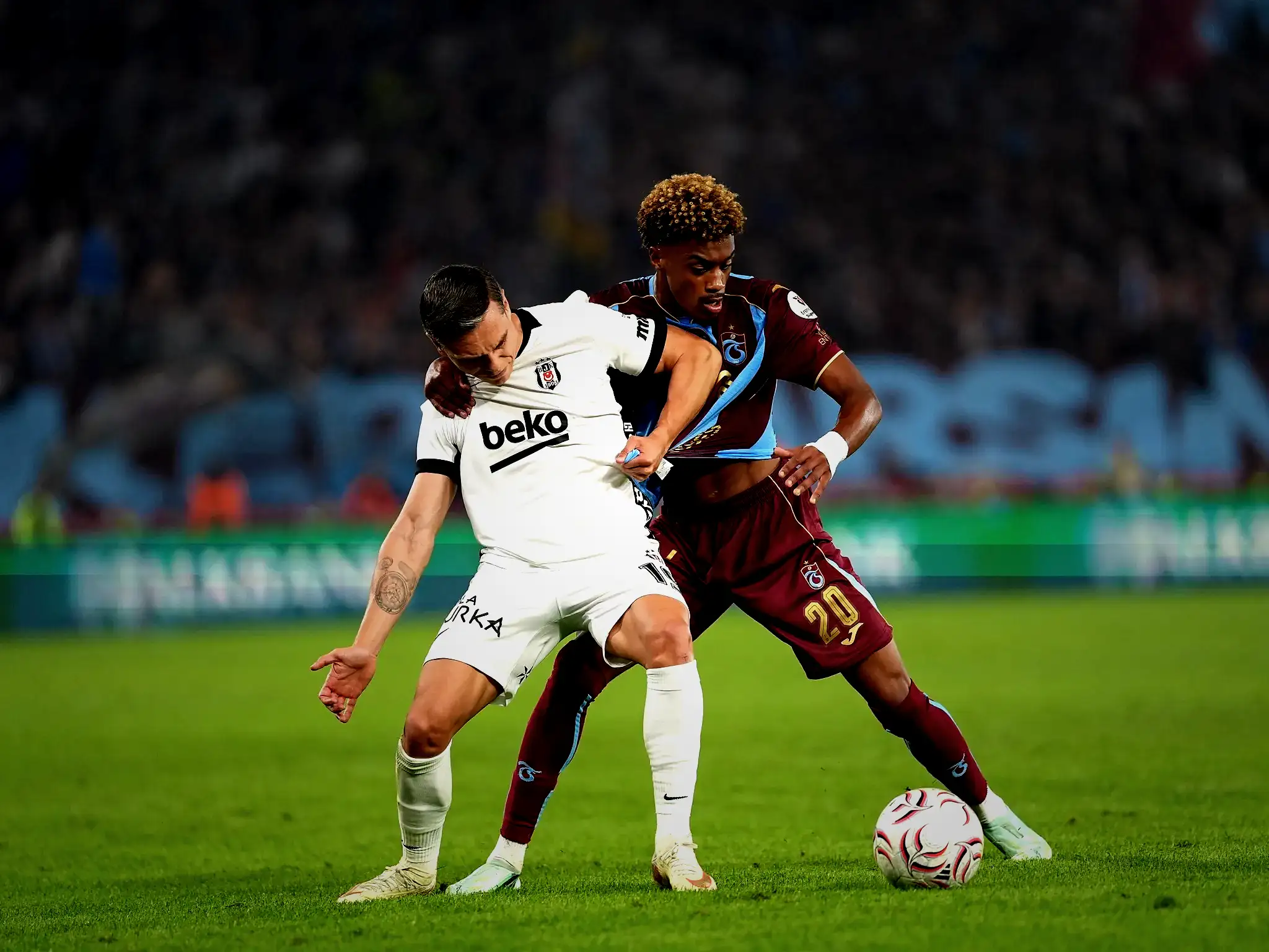 Spor muharrirlerinden Trabzonspor-Beşiktaş maçı değerlendirmesi: Tam bir satranç maçı! 3 spor muharrirlerinden trabzonspor besiktas maci degerlendirmesi tam bir satranc maci 1 TqFemU4d