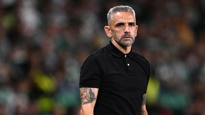 sporting galatasaray macinin akabinde yildiz isme sert tenkit tukenmislik sendromu ayni filmi rW3KBvh9