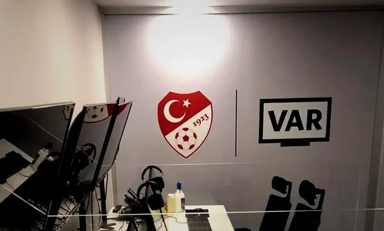 Süper Lig'de günün maçlarının VAR hakemleri açıklandı! 1 super ligde gunun maclarinin var hakemleri aciklandi gHa7rY1v