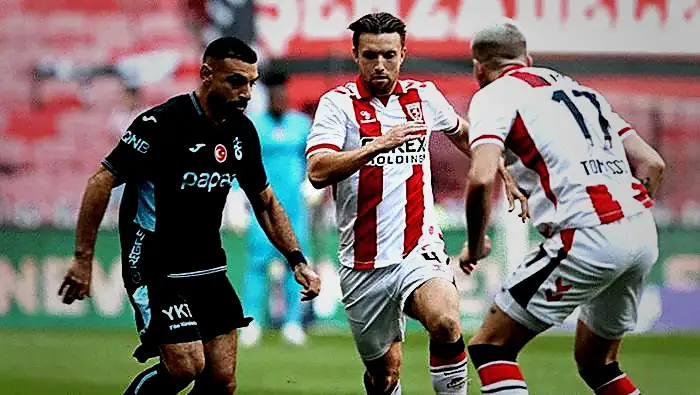 Süper Lig'de şampiyonluk oranları güncellendi! Galatasaray favori, Fenerbahçe takipte 7 super ligde sampiyonluk oranlari guncellendi galatasaray favori fenerbahce takipte 5 dQWIXsMV