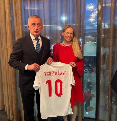 TFF Başkanı Hacıosmanoğlu, RBFA Başkanı Van Damme ile Bir Araya Geldi 3 tff baskani haciosmanoglu rbfa baskani van damme ile bir araya geldi 1 ygDHgTIT