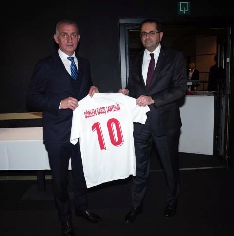 TFF Başkanı Hacıosmanoğlu, RBFA Başkanı Van Damme ile Bir Araya Geldi 14 tff baskani haciosmanoglu rbfa baskani van damme ile bir araya geldi 12 khs8E425
