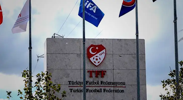 TFF'den maçlar öncesi saygı duruşu kararı 1 tffden maclar oncesi saygi durusu karari zLSl6ldt