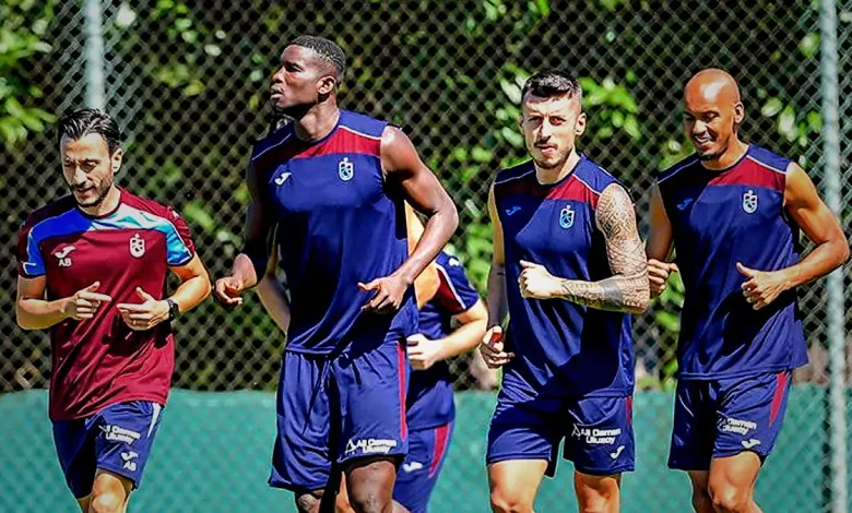 trabzonspor birinci yarida isi bitiriyor FxtZmUxJ