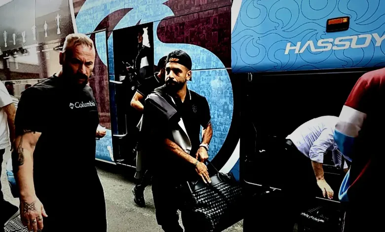 Trabzonspor kafilesi Finlandiya'ya ulaştı 1 trabzonspor kafilesi finlandiyaya ulasti nI5rXjt5