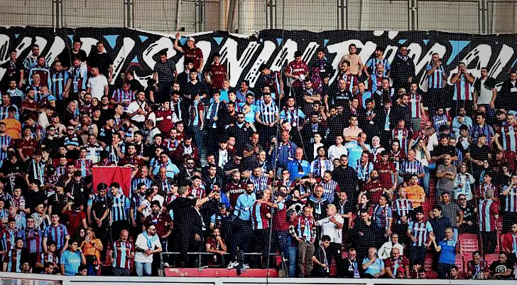 Trabzonspor'dan derbi için taraftar açıklaması! "Yasak kaldırılsın" 1 trabzonspordan derbi icin taraftar aciklamasi yasak kaldirilsin JzZh7GCL