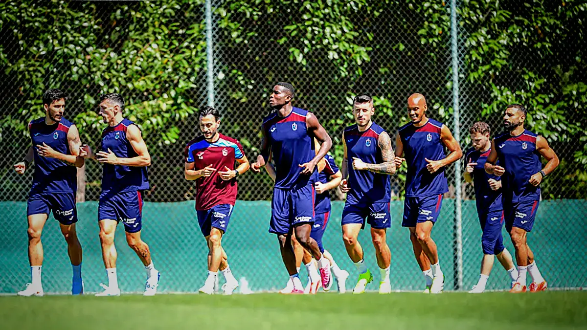 Trabzonspor'un KuPS maçı kamp takımı açıklandı! 10 trabzonsporun kups maci kamp takimi aciklandi pD6D99L5