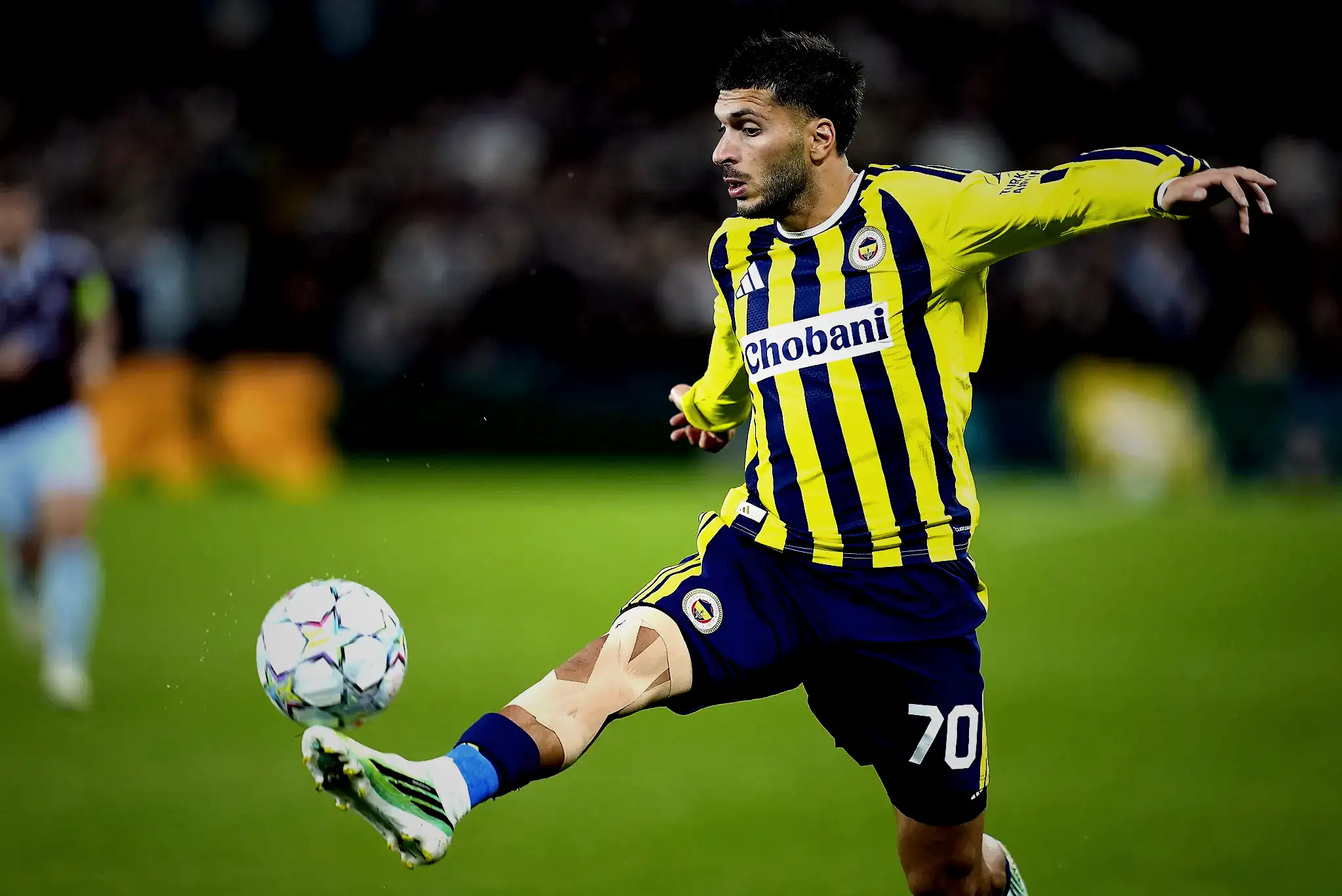 TRANSFER HABERİ: Aston Villa'dan Fenerbahçeli yıldıza kanca! Oynadığı futbolla hayran bıraktı 13 transfer haberi aston villadan fenerbahceli yildiza kanca oynadigi futbolla hayran birakti 11 FaNrsAbu