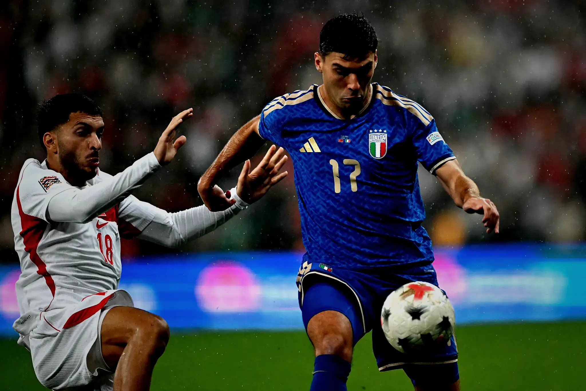 TRANSFER HABERİ: Aston Villa'dan Fenerbahçeli yıldıza kanca! Oynadığı futbolla hayran bıraktı 9 transfer haberi aston villadan fenerbahceli yildiza kanca oynadigi futbolla hayran birakti 7 1rSaj6wg