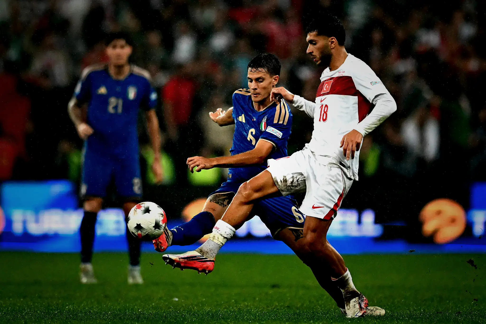 TRANSFER HABERİ: Aston Villa'dan Fenerbahçeli yıldıza kanca! Oynadığı futbolla hayran bıraktı 10 transfer haberi aston villadan fenerbahceli yildiza kanca oynadigi futbolla hayran birakti 8 9XwY5H5K