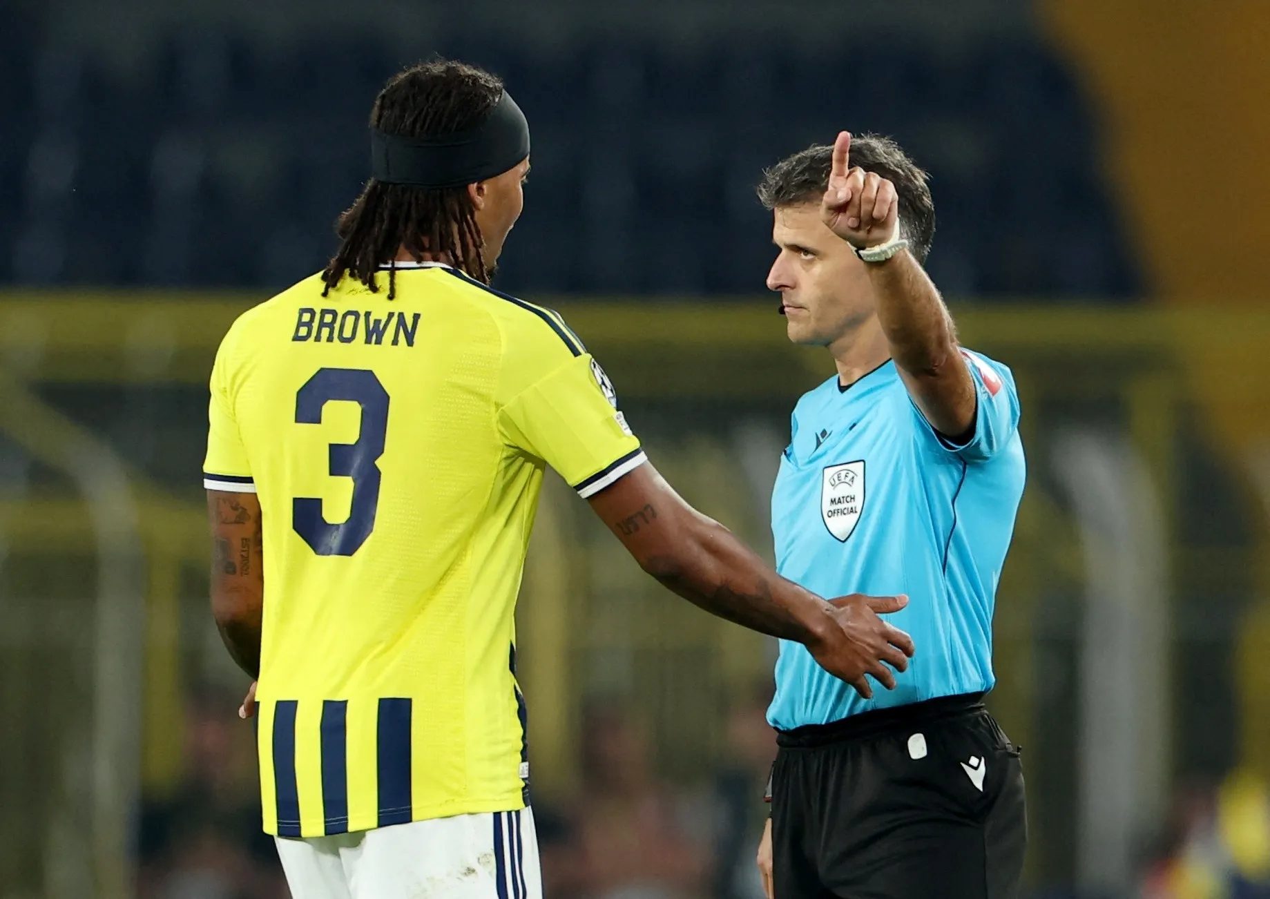 TRANSFER HABERİ: Fenerbahçe'de beklenmedik ayrılık! Herkes karşıt köşe olacak 22 transfer haberi fenerbahcede beklenmedik ayrilik herkes karsit kose olacak 20 pTNunBiF