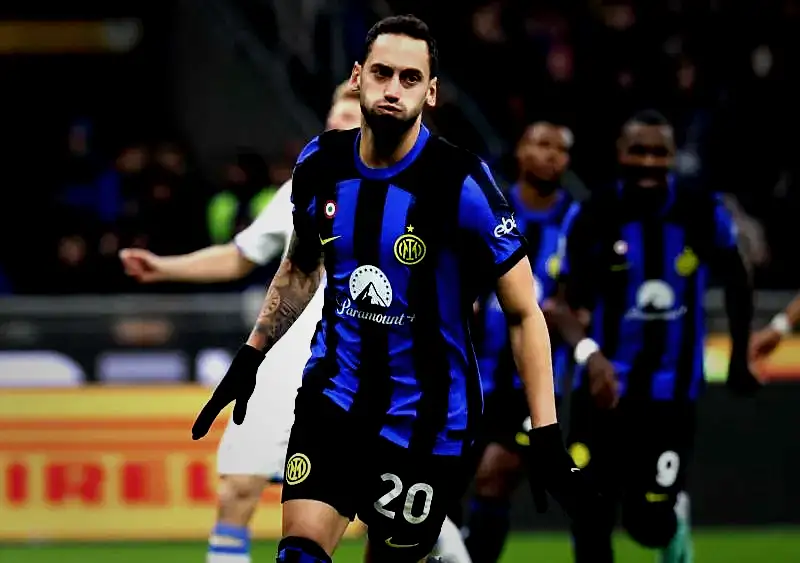 TRANSFER HABERİ: Fenerbahçe'den Hakan Çalhanoğlu bombası! 12 transfer haberi fenerbahceden hakan calhanoglu bombasi 10 IjkhgVc5