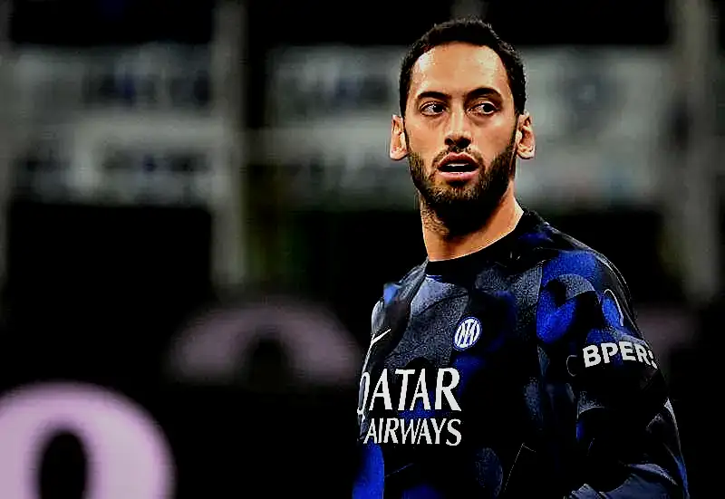 TRANSFER HABERİ: Fenerbahçe'den Hakan Çalhanoğlu bombası! 10 transfer haberi fenerbahceden hakan calhanoglu bombasi 8 fWXdukee