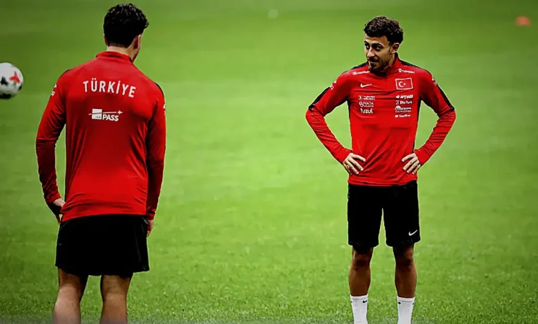 uzgun ancak gururlu 36CAlEEt