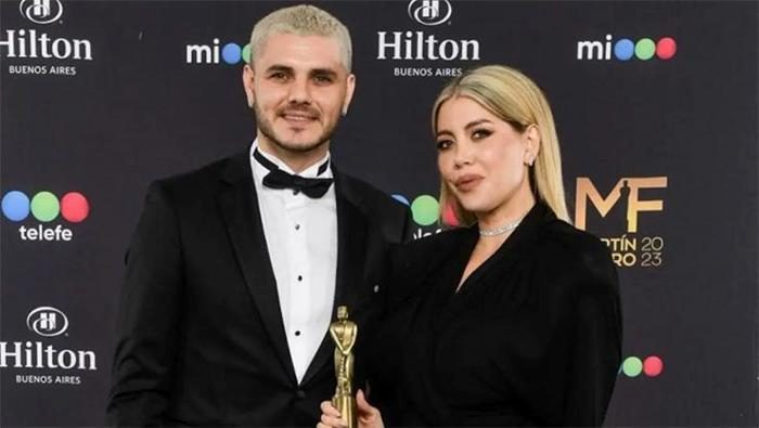 Wanda Nara'dan bir tuhaf Galatasaray paylaşımı! Kafaları karıştırdı 2 wanda naradan bir tuhaf galatasaray paylasimi kafalari karistirdi 0