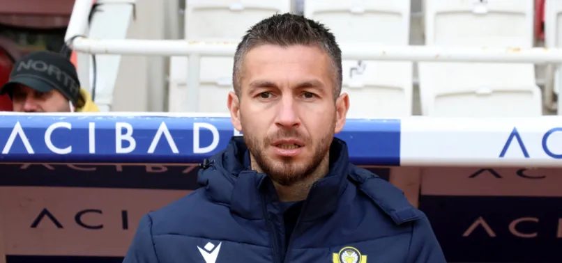 yeni malatyaspor antalyaspor macinda adem buyukten aykut kocaman denemesi o anlar rekor kirdi BZVYPWaF