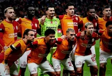 yildiz oyuncu kirmizi kart gordu galatasaray 10 kisi kaldi 4i6CIKTU