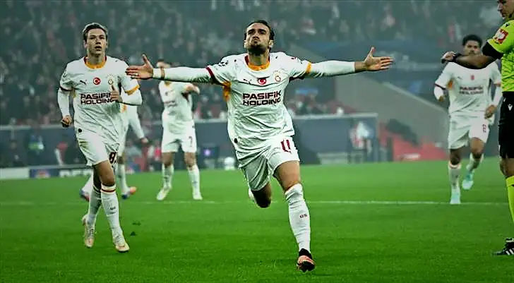 Yunus Akgün, Galatasaray tarihine geçti! 1 yunus akgun galatasaray tarihine gecti TeW6AEtS